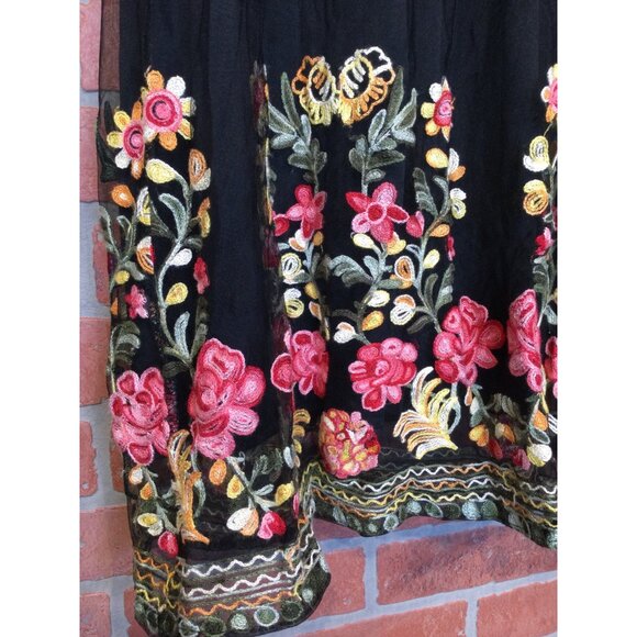 Magic Black Whimsigoth Skirt Dark Floral Embroidery Mesh Overlay Size M Pull On - Picture 2 of 8